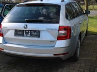 gebraucht Skoda Octavia G-TEC 1.5 TSI DSG Ambition Combi