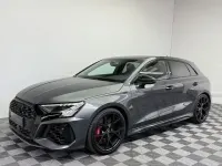 Gebraucht Audi RS3 Sport 400 PS (294 kW) 2023 Daytonagrau perleffekt Limousine