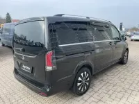 Gebraucht Mercedes V300 Avantgarde 237 PS (174 kW) 2024 Schwarz Van / Kleinbus