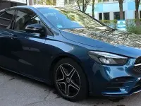 Gebraucht Mercedes B250 AMG line 224 PS (164 kW) 2020 Blau Van / Kleinbus
