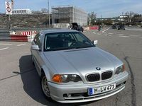 Gebraucht BMW 320 Basis 170 PS (125 kW) 2001 Silber Coupé