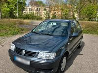 Gebraucht VW Polo 60 PS (44 kW) 2002 Grau Kleinwagen