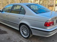 Gebraucht BMW 523 170 PS (125 kW) 2000 Silber Limousine
