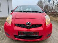 Gebraucht Toyota Yaris 69 PS (50 kW) 2010 Rot Kleinwagen