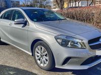 gebraucht Mercedes A180 - 32000km wie neu