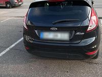 Gebraucht Ford Fiesta 75 PS (55 kW) 2014 Schwarz Kleinwagen