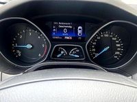 Gebraucht Ford Focus Trend 120 PS (88 kW) 2016 Grau Kombi