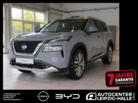 Neu Nissan X-Trail Tekna 213 PS (156 kW) 2026 Grau SUV