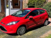 Gebraucht Ford Fiesta 60 PS (44 kW) 2011 Rot Kleinwagen