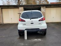 Gebraucht Mitsubishi Colt 95 PS (69 kW) 2011 Weiß Kleinwagen