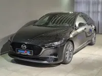 Używany Mazda 3 Selection 150 KM (110 kW) 2021 Czarny Sedan/Limuzyna