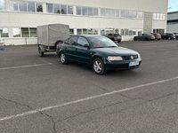 Gebraucht VW Passat Comfortline 125 PS (91 kW) 1997 Grün Limousine