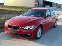 Gebraucht BMW 318 136 PS (100 kW) 2018 Rot Limousine