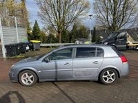 Gebraucht Opel Signum Edition 155 PS (114 kW) 2003 Graumettalic Kleinwagen