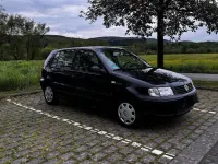 Gebraucht VW Polo 75 PS (55 kW) 2001 Schwarz Kleinwagen