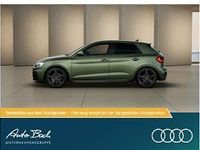 Neu Audi A1 S-Line 116 PS (85 kW) 2026 Grün (distriktgrün metallic) SUV