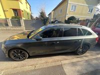 Gebraucht Skoda Superb Style 150 PS (110 kW) 2018 Grau Kombi