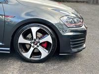 gebraucht VW Golf VII Lim. GTI BMT 2,0Ltr/NAVI/AHNK/SITZHEIZ