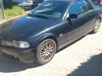 Gebraucht BMW 318 143 PS (105 kW) 2001 Schwarz Cabrio