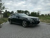 Używany Mercedes E220 Avantgarde 170 KM (125 kW) 2017 Czarny Kombi
