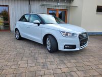 Gebraucht Audi A1 Sportback 90 PS (66 kW) 2015 Weiß Kleinwagen