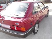Second-hand Ford Escort 75 CP (55 kW) 1986 Roșu Berlinǎ