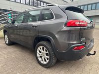 Gebraucht Jeep Cherokee 140 PS (102 kW) 2015 Grau SUV