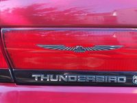 Second-hand Ford Thunderbird 140 CP (102 kW) 1996 Roșu Coupe