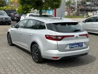 Gebraucht Renault Mégane Experience 101 PS (74 kW) 2017 Silber Limousine