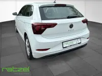 Gebraucht VW Polo Life 80 PS (58 kW) 2023 Weiß Kleinwagen