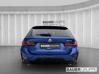 Gebraucht BMW 330e M Sport 292 PS (214 kW) 2022 Blau Kombi