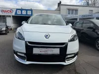Gebraucht Renault Scénic Dynamique 110 PS (80 kW) 2012 Weiß Van / Kleinbus