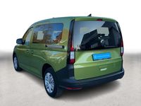 Gebraucht VW Caddy Basis 114 PS (83 kW) 2022 Grün Van / Kleinbus