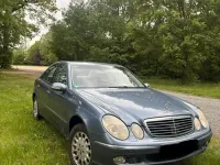 Gebraucht Mercedes E320 211 PS (155 kW) 2002 Blau Limousine
