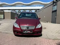 Gebraucht Mercedes A200 Elegance 136 PS (100 kW) 2005 Rot Van / Kleinbus