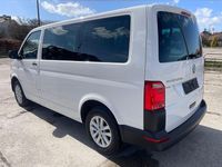 Second-hand VW Transporter 150 CP (110 kW) 2018 Alb Van