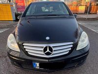 Gebraucht Mercedes B150 95 PS (69 kW) 2008 Schwarz Van / Kleinbus