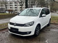 Gebraucht VW Touran 110 PS (80 kW) 2011 Weiß Van / Kleinbus