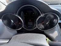 Gebraucht Chevrolet Cruze 163 PS (119 kW) 2011 Weiß Limousine