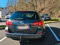 Gebraucht Opel Astra 140 PS (102 kW) 2015 Grau Kombi