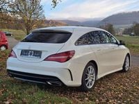 Gebraucht Mercedes CLA220 Shooting Brake AMG 184 PS (135 kW) 2017 Calcitweiss/zirrusweiss (metallic) Kombi