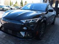Neu Ford Mustang Mach-E GT 358 kW (487 PS) 2026 Terrain sand SUV