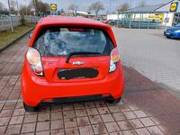 Gebraucht Chevrolet Spark 65 PS (47 kW) 2012 Rot Kleinwagen