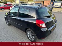 Gebraucht Renault Clio III Night&Day 101 PS (74 kW) 2011 Schwarz Kleinwagen