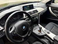 Gebraucht BMW 330 Advantage 252 PS (185 kW) 2015 Schwarz Kombi