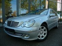 Gebraucht Mercedes 180 143 PS (105 kW) 2005 Silber Limousine