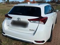 Gebraucht Toyota Auris 111 PS (81 kW) 2015 Weiß Kombi