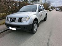 Gebraucht Nissan Navara 174 PS (127 kW) 2005 Silber Abholung