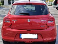 Usado Suzuki Swift Comfort 111 CV (81 kW) 2017 Rojo Utilitario