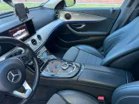 Gebraucht Mercedes E220 194 PS (142 kW) 2017 Blau Kombi